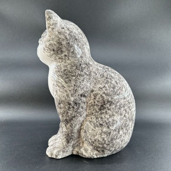 VTG, ELPA, Alcobaca, PT, Gray & White Speckled, Green Eyes, 8.5"H x 6"L x 4.5"W - Picture 10 of 10